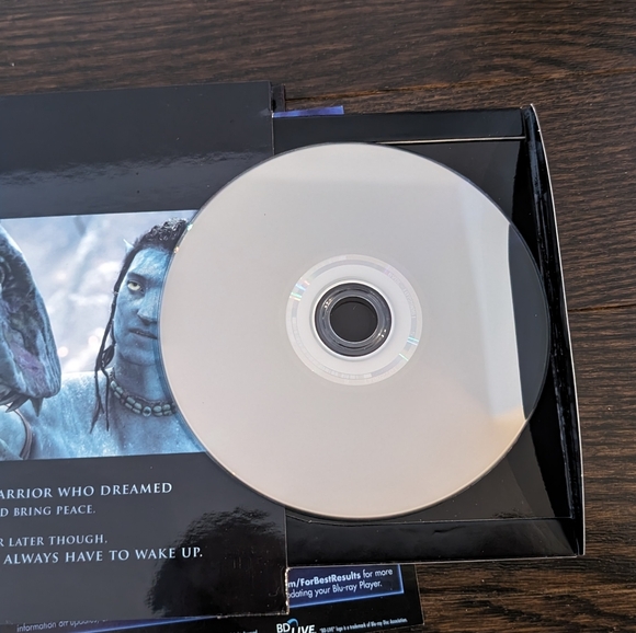 LIKE NEW Avatar Extended Blu-Ray Collector's Edition (3 disc set), James Cameron - Picture 15 of 16